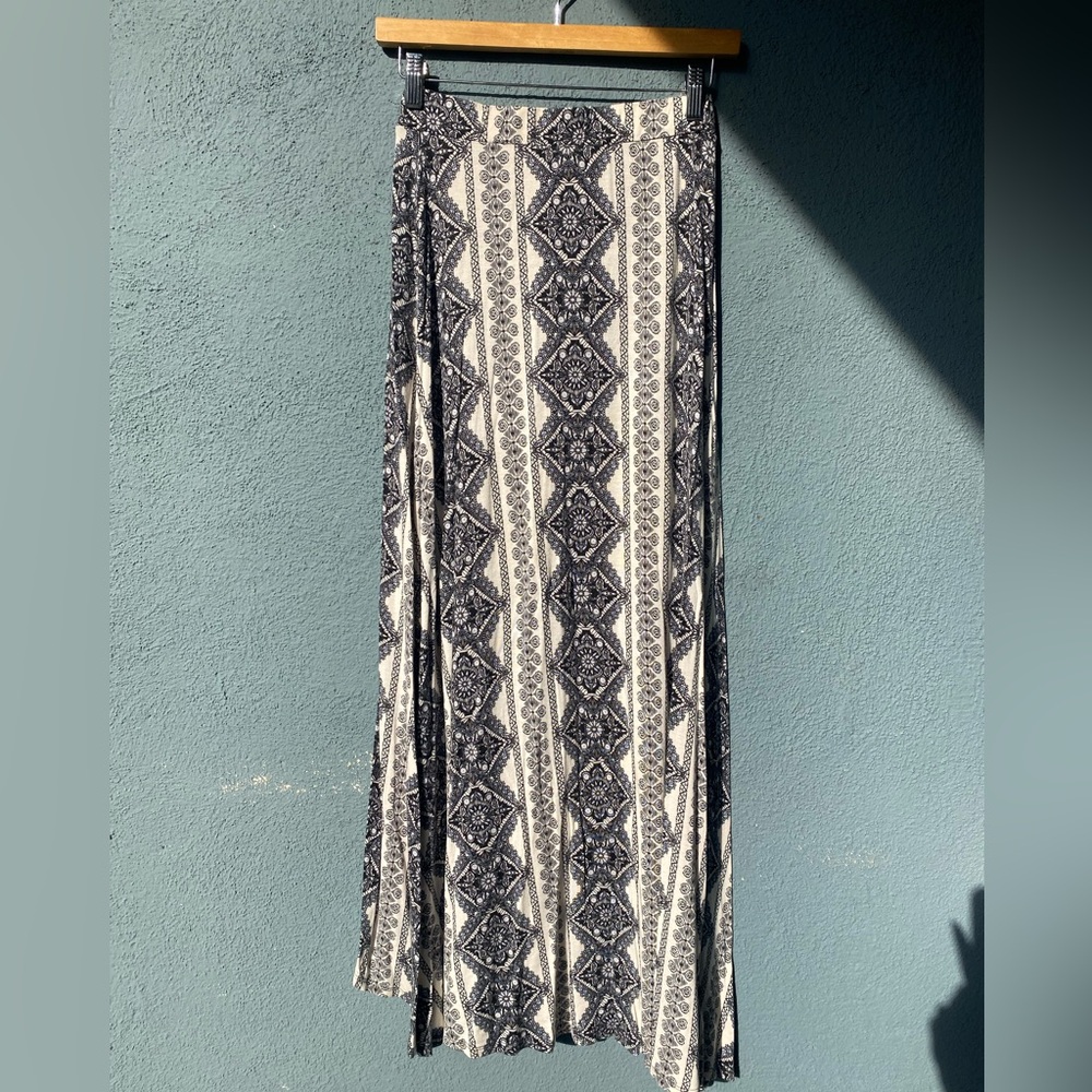 Aztec print Set - Picture 4 of 5